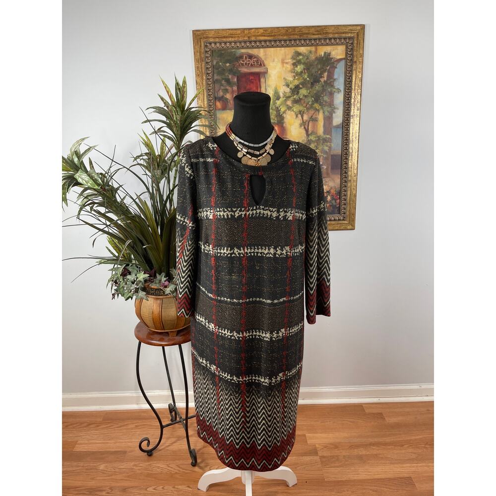 Emma & Michele Sweater Dress Women's Large Multi Chevron Keyhole Neck Minimalist